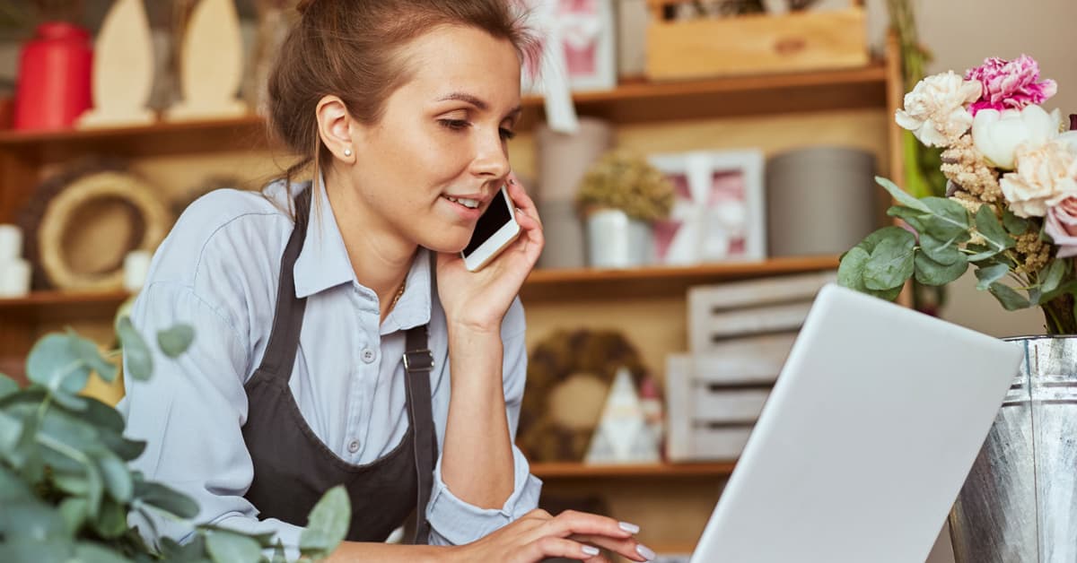 Do I need to register my business? Naomi Elliott